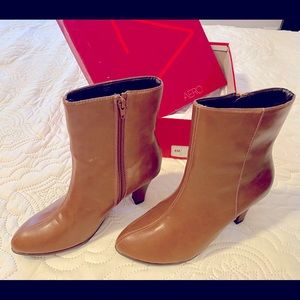 Aerosols Ankle boots. Beautiful! Worn once.